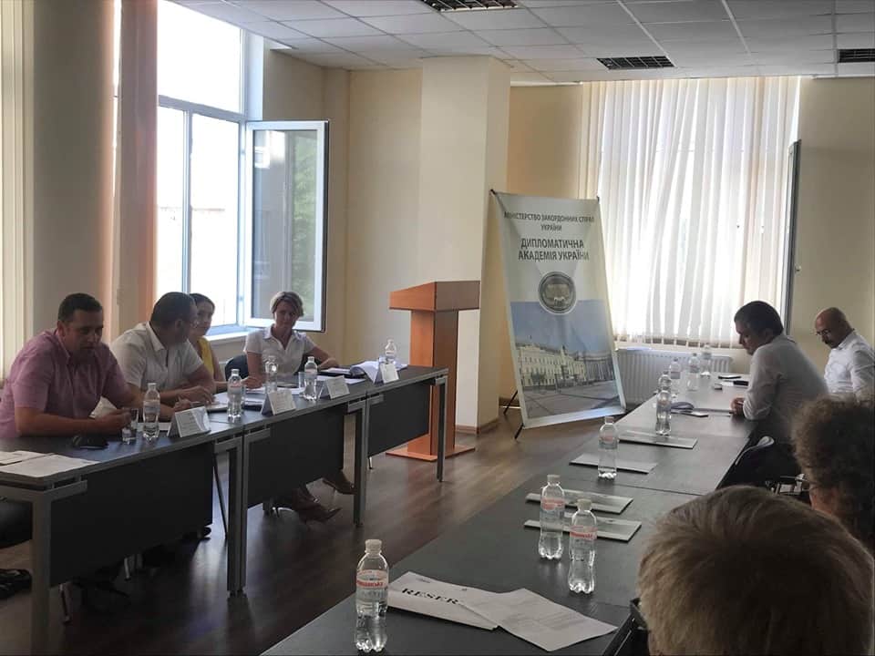 Науковий радник АО «Barristers» Борис Бабін взяв участь у круглому столі на тему: «Регіональний вимір глобальних трансформацій»