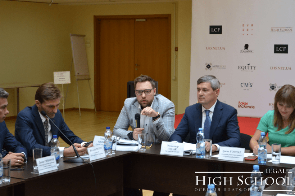 Партнер АО "Barristers" Олексій Шевчук розповів слухачам LHS про участь адвоката в резонансних справах