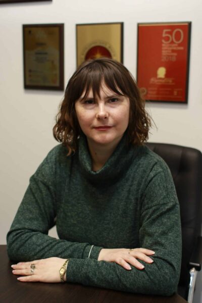 18.11.2021 Адвокат, науковий радник АО «BARRISTERS» Ірина Гловюк проведе вебінар на тему: «Застосування положень КК та КПК стосовно кримінальних правопорушень, пов'язаних із домашнім насильством у контексті міжнародних стандартів протидії домашньому насильству»