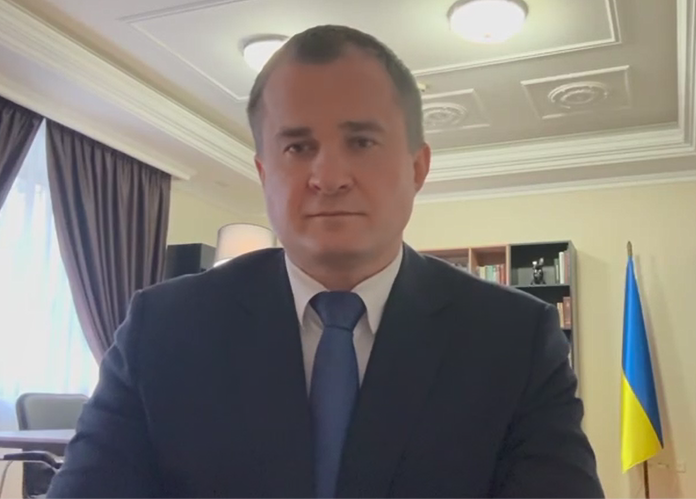 Чи варто давати пароль від телефону під час обшуку? - відео адвоката, партнера Barristers Юрія Радзієвського